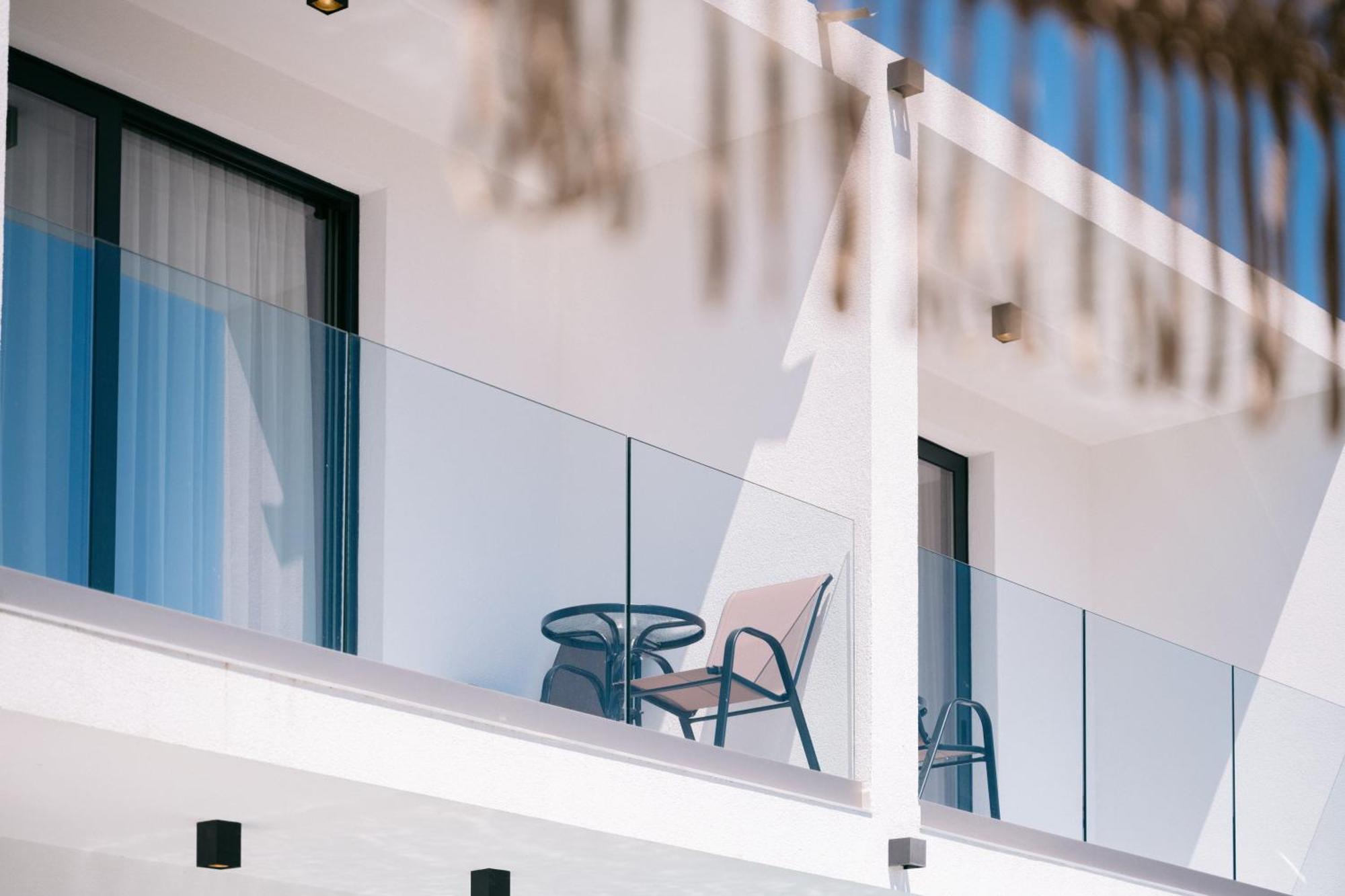 Hotel Teuta Ulcinj Exterior foto